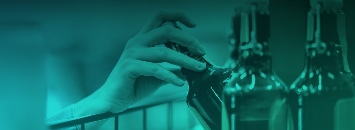 What sustainability initiatives impact the reputation of alcoholic beverage companies?